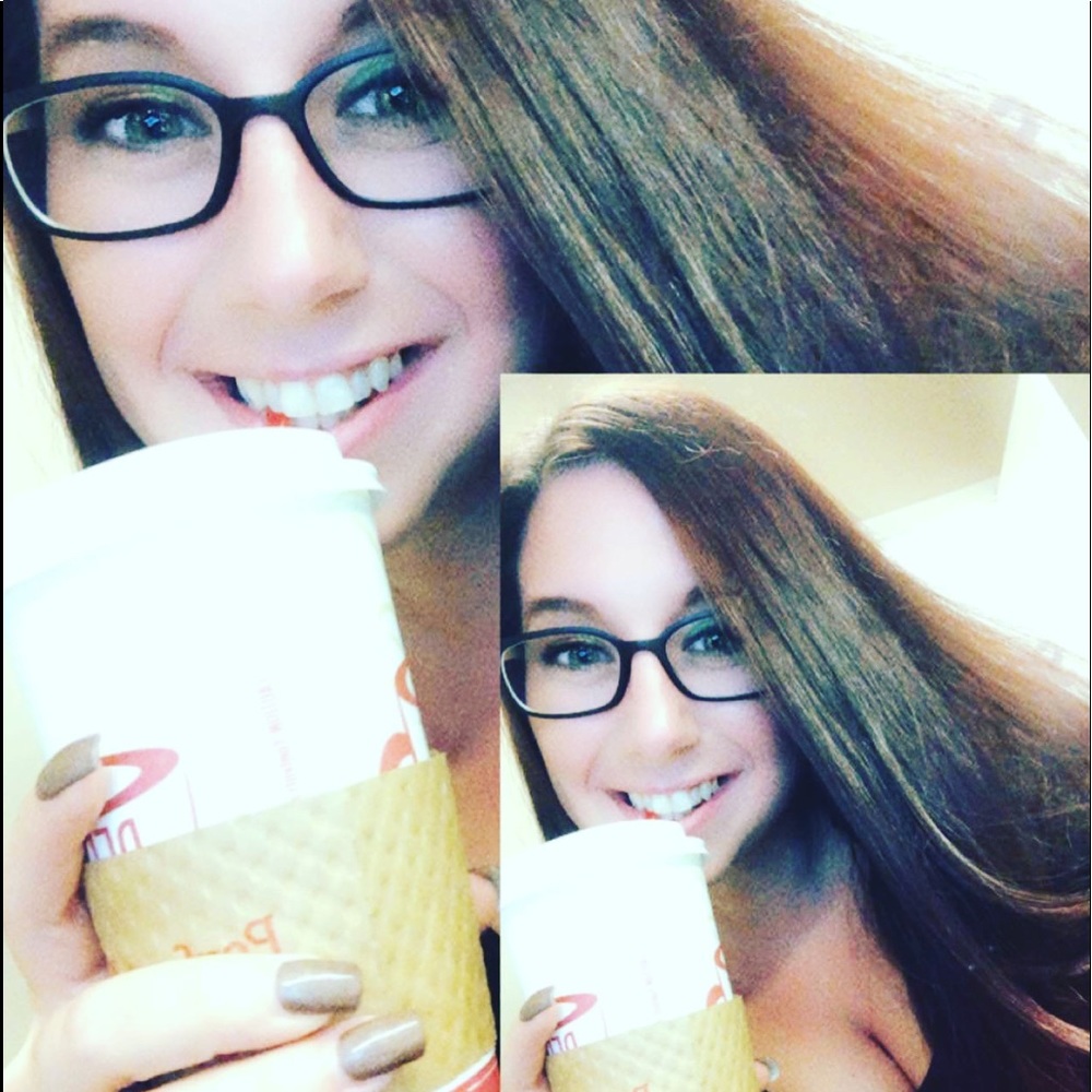 Meet your Posher, Tessa